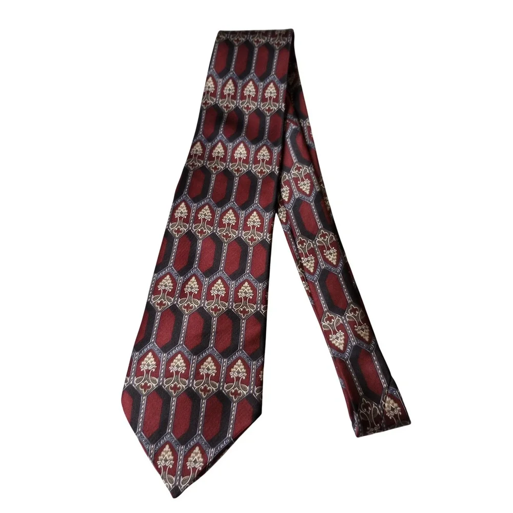 Palatina Mens Silk Tie Burgundy Black Geometric Medallion Italian Fabric USA